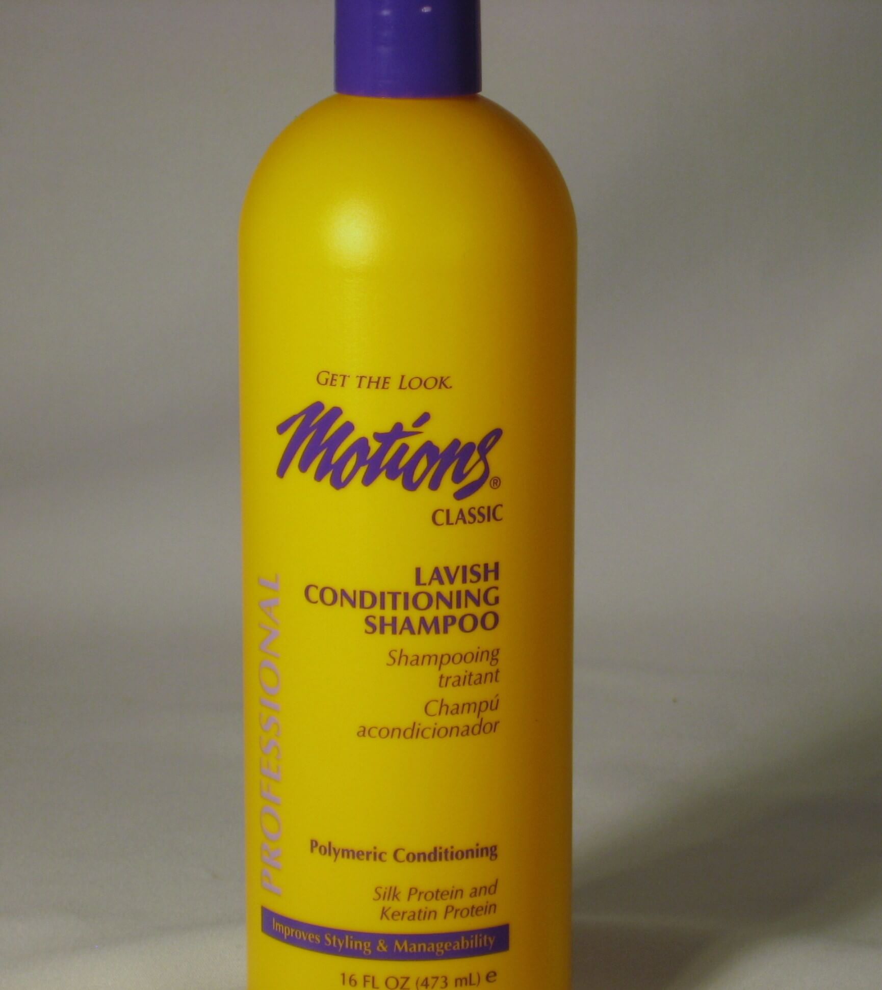 Motions lavish conditionning shampoo